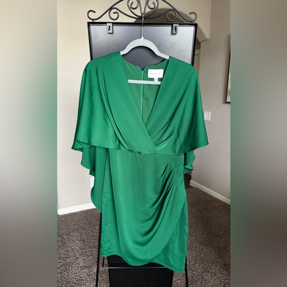 Adelyn Rae Vibrant Green Dress